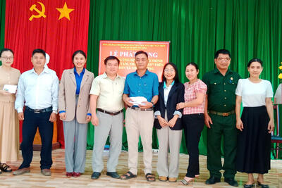 Ban Chỉ đạo triển khai xóa nhà tạm, nhà dột nát trên địa bàn xã Sơn Thượng tổ chức lễ phát động, vận động ủng hộ “Xóa nhà tạm, nhà dột nát” trên địa bàn xã Sơn Thượng